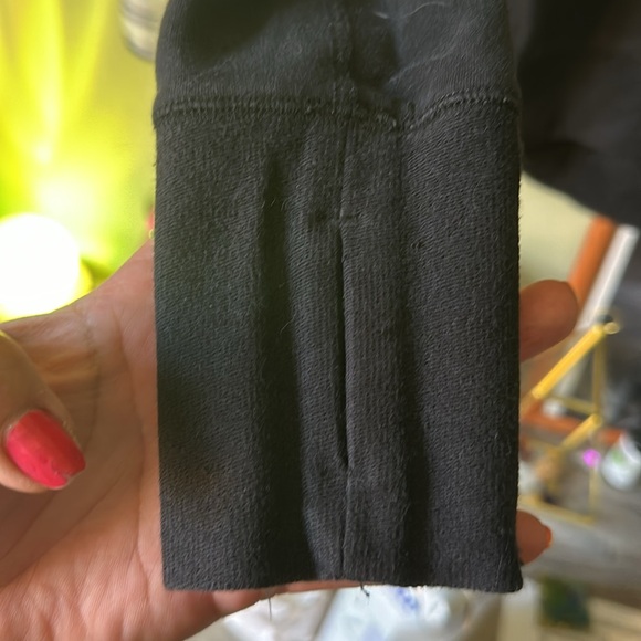 Lululemon crewneck - Picture 3 of 5